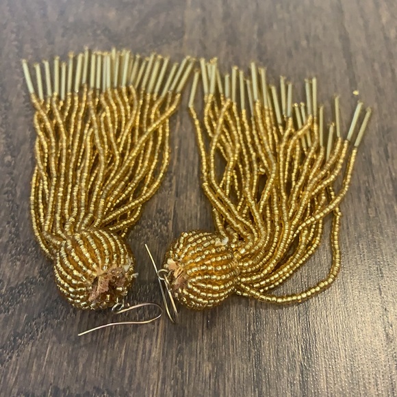 Earnings - Picture 3 of 4